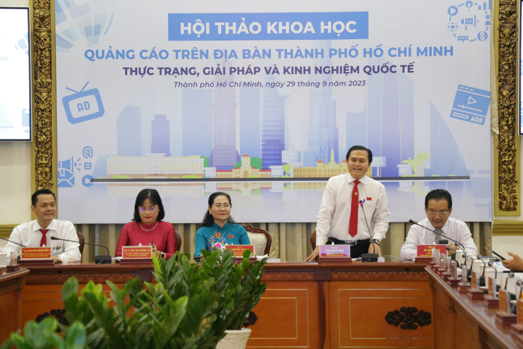 Ban Chủ tọa hội thảo - Ảnh: Nhật Ánh