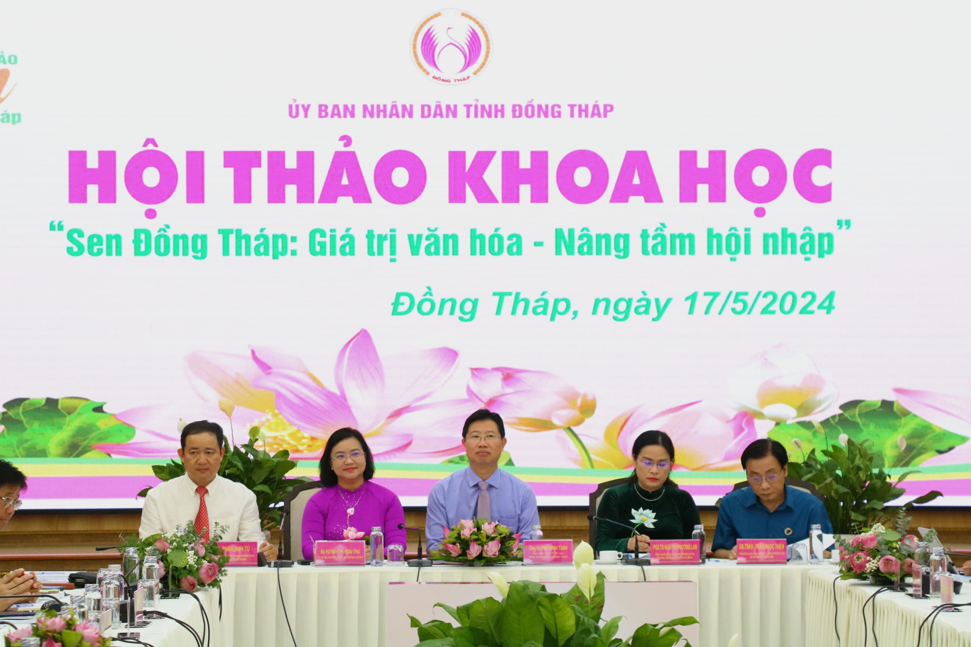 Nhận diện và nâng tầm giá trị sen Đồng Tháp
