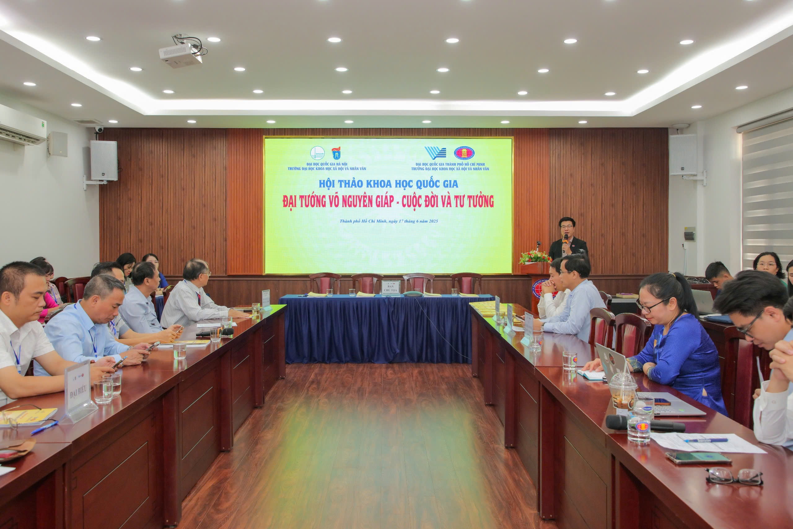 Hội thảo khoa học quốc gia “Đại tướng Võ Nguyên Giáp - Cuộc đời và tư tưởng”