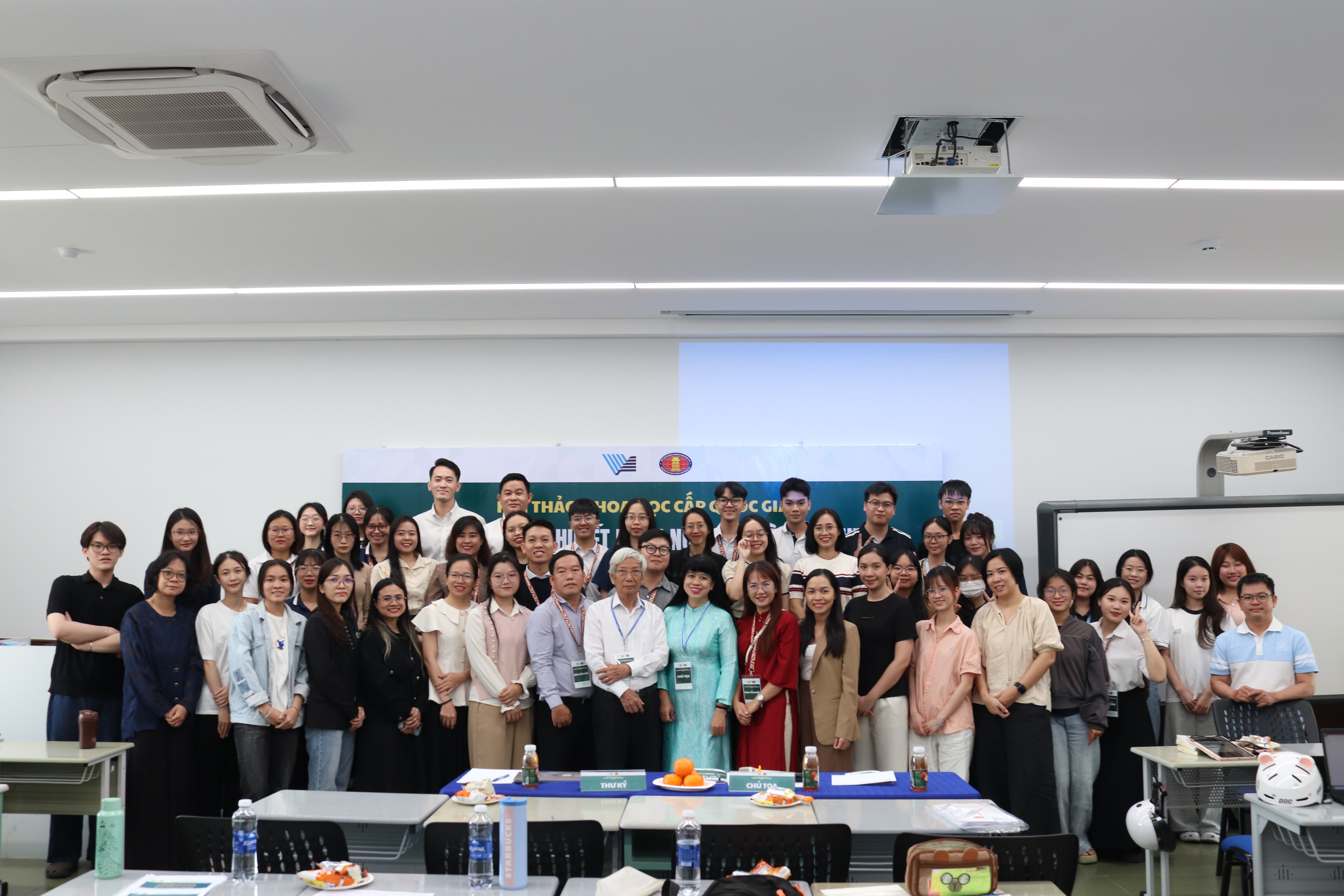 Hội thảo khoa học cấp Quốc gia “Các vấn đề lý thuyết ngôn ngữ học và ứng dụng lần 4”