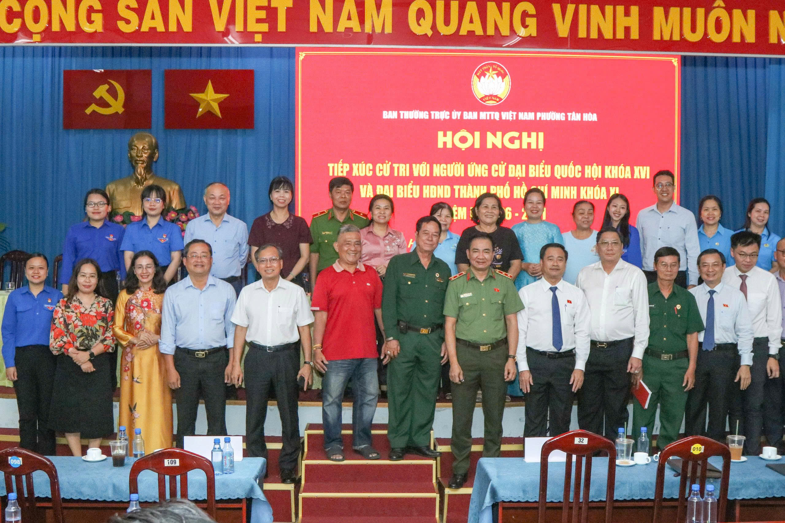 PGS.TS. Ngô Thị Huyền tiếp xúc cử tri: Đưa tri thức nhân văn vào chương trình hành động vì cộng đồng