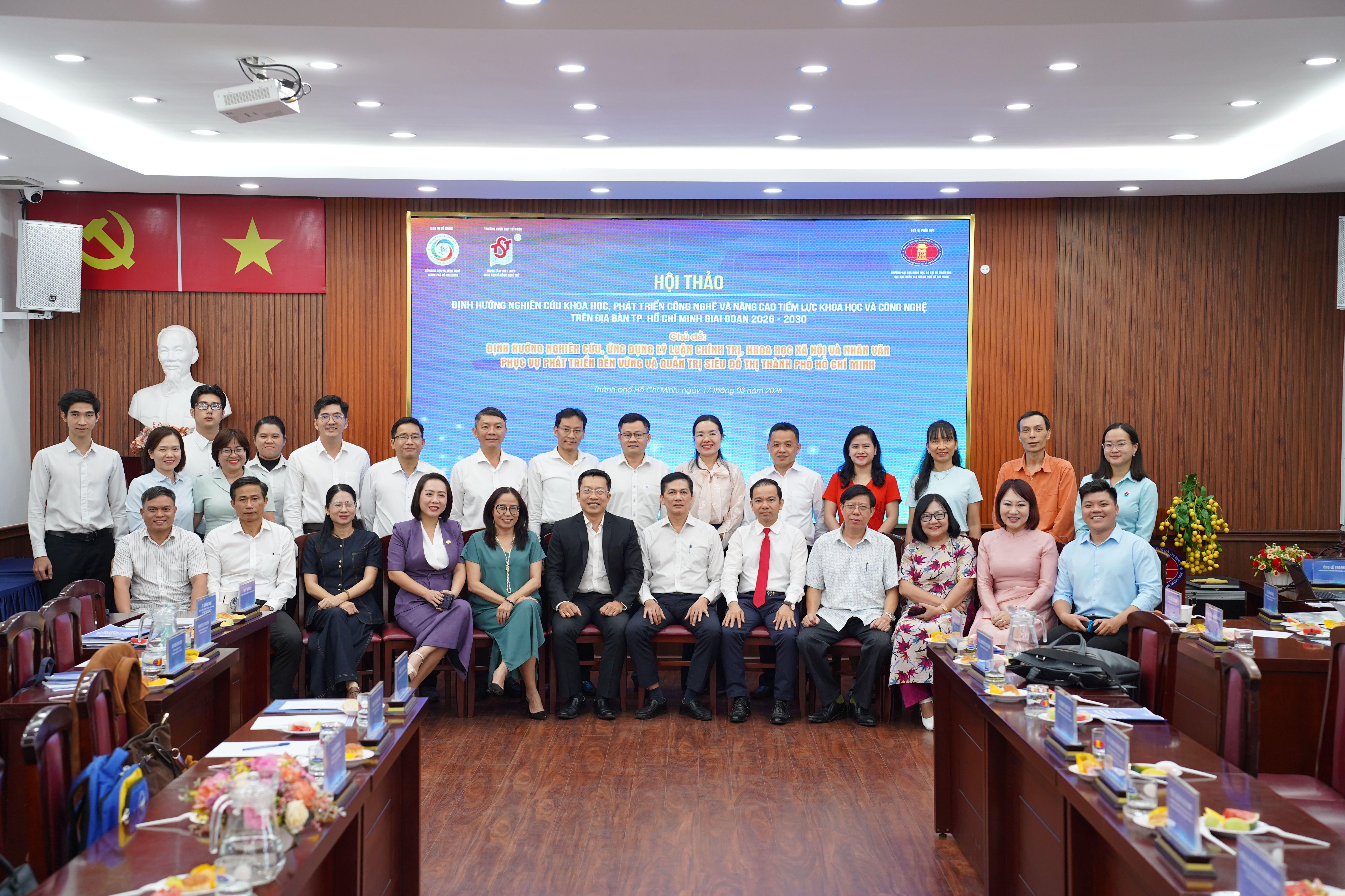 Định hình hướng nghiên cứu để kiến tạo chính sách đô thị TP.HCM