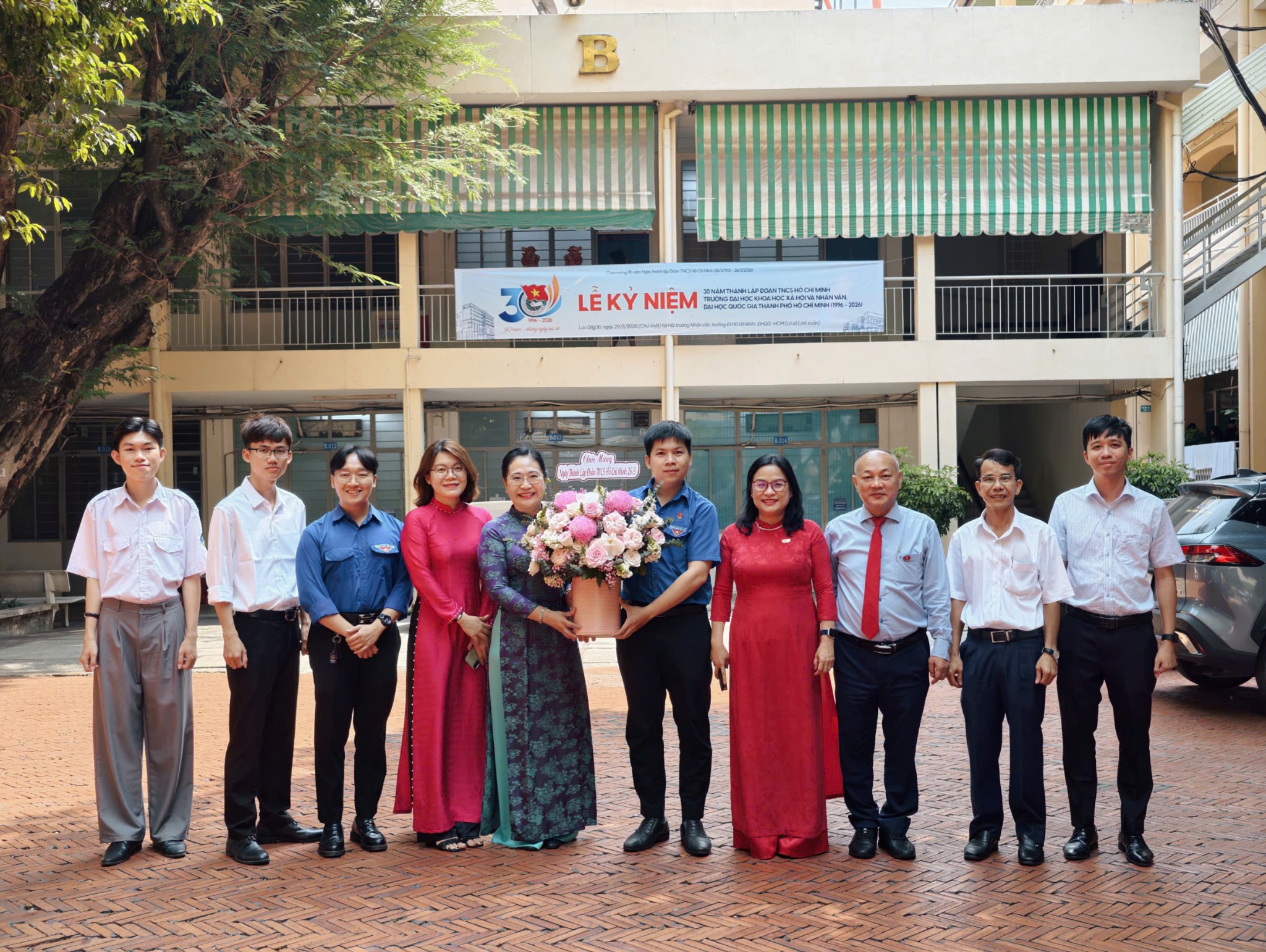 Nhà trường chúc mừng kỷ niệm 95 năm thành lập Đoàn Thanh niên Cộng sản Hồ Chí Minh