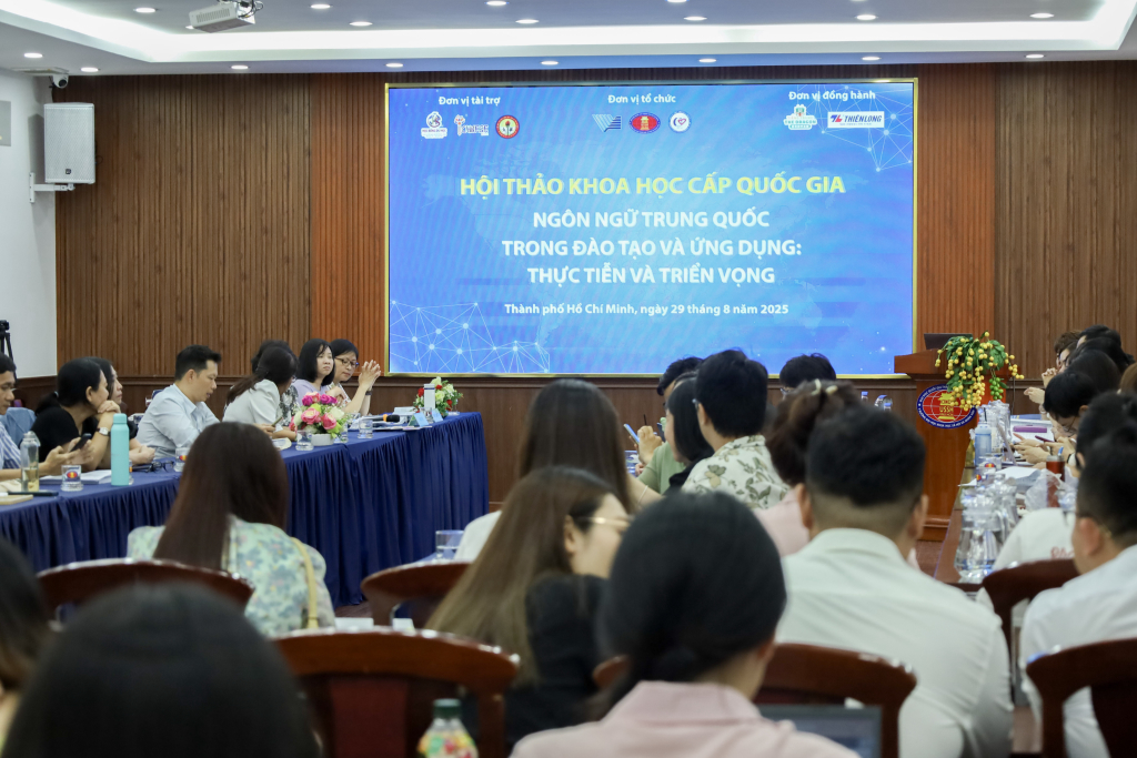 Một số hình ảnh khác tại hội thảo - Ảnh: QUỲNH NHƯ